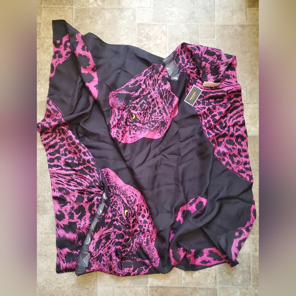 JUICY COUTURESILK SQUARE SNOW LEOPARD SCARF